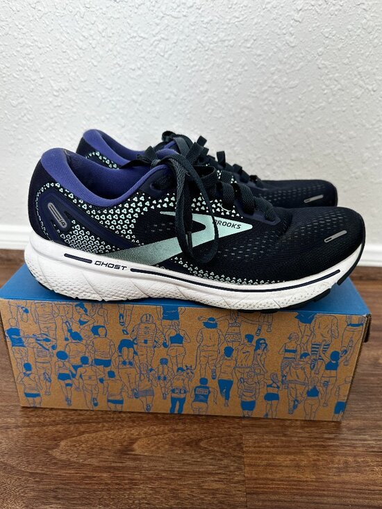 Shoes - Brooks Ghost 14 Women's Running Shoes - 8.5 Wide